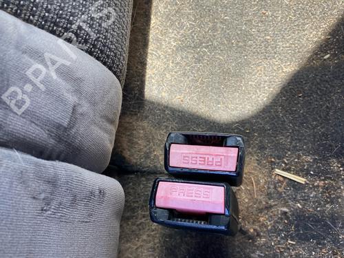 seat-buckle-peugeot-407-6d_-2004-2005-2006-2007-2008-2009-2010-2011-34220736 main image