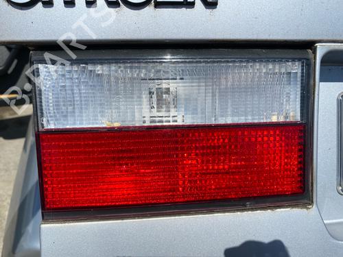 left-tailgate-light-citroen-xantia-x2-1998-1999-2000-2001-2002-2003-37527109 main image