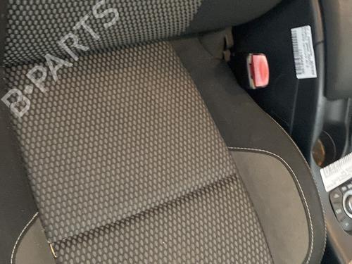 Beifahrersitz für RENAULT GRAND SCÉNIC III (JZ0/1_) 1.5 dCi (JZ09, JZ0D, JZ10, JZ14, JZ1G, JZ29, JZ2C) (110 hp) 31919238