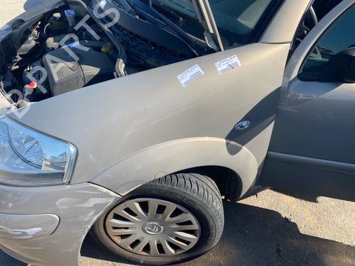 left-front-fenders-citroen-c3-i-fc_-fn_-2002-2003-2004-2005-2006-2007-2008-2009-2010-2011-2012-2013-37008484 main image