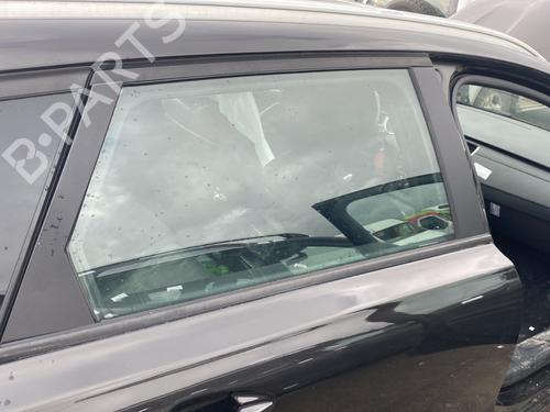 rear-right-door-window-peugeot-508-sw-i-8e_-2010-2011-2012-2013-2014-2015-2016-2017-2018-33612932 main image