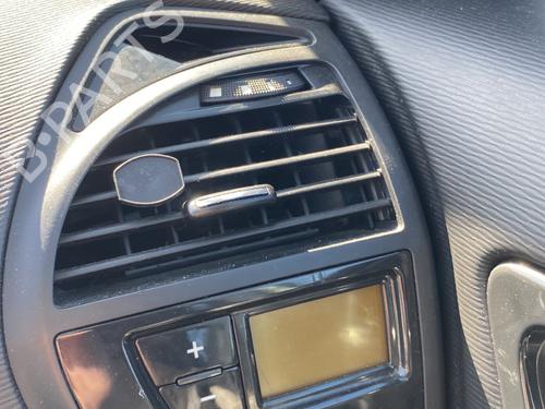 climate-control-citroen-c4-grand-picasso-i-ua_-2006-2007-2008-2009-2010-2011-2012-2013-24646506 main image