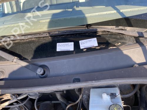 Used Front wiper motor Front wiper motor OPEL MOVANO B Van (X62) 2.3 CDTI FWD (FV) (125 hp) 22787884 22787884