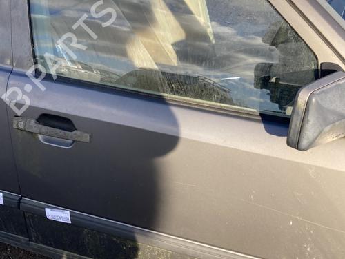Used Right front door MERCEDES-BENZ 124 Saloon (W124) 250 D (124.125) (94 hp) 21594917