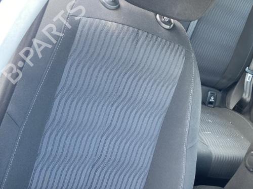 Used Right front seat Right front seat PEUGEOT 308 II (LB_, LP_, LW_, LH_, L3_) 1.6 HDi / BlueHDi 115 (115 hp) 19909778 19909778