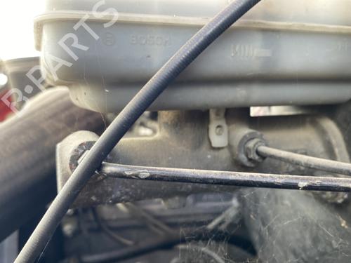 Used Brake master cylinder Brake master cylinder IVECO DAILY III Platform/Chassis 35 S 11,35 C 11 (A2FC13AA, A6FBU4AB, A2NB14A1, A2ND13A1,... (106 hp) 27608381 27608381