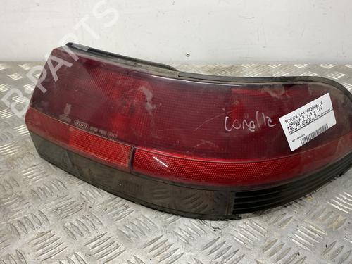 Højre baglygte TOYOTA COROLLA FX Compact (E8B) 1.3 (EE80_, EE80) (75 hp) 27266425