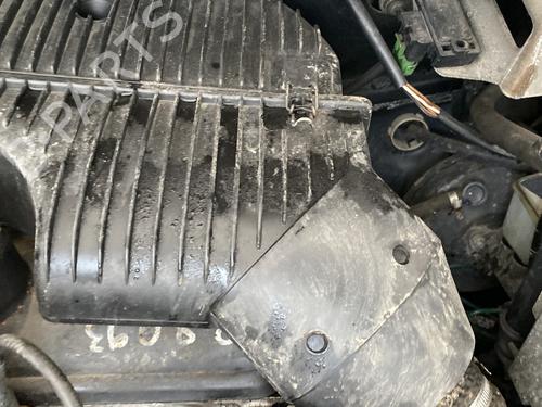 Luftfilter kasse Luftfilter kasse RENAULT TWINGO I (C06_) 1.2 (C066, C068) (58 hp) 27817037 27817037
