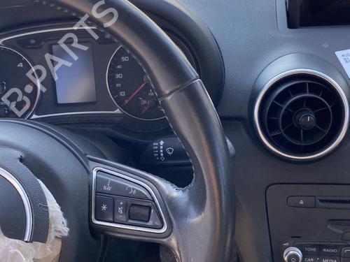 Steering wheel AUDI A1 Sportback (8XA, 8XF) 1.6 TDI | BP24373121C49