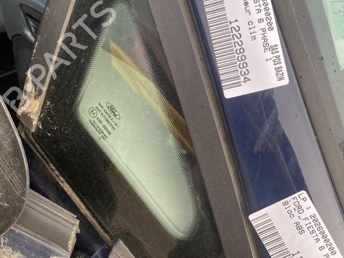 front-right-quarter-glass-ford-fiesta-vi-cb1-ccn-2008-32785345 main image