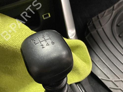 Used Gear lever CITROËN C3 AIRCROSS II (2R_, 2C_) 1.5 BlueHDi 110 (110 hp) 25204003