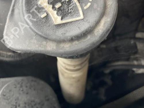 windscreen-washer-tank-bmw-1-e81-120-d-61667238666-2006-2007-2008-2009-2010-2011-2012-19904338 main image