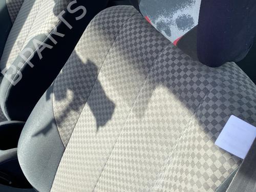 Used Left front seat Left front seat RENAULT MEGANE II Saloon (LM0/1_) 1.4 (98 hp) 25222332 25222332