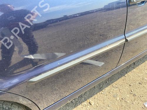 door-moulding-trim-vw-polo-iii-6n1-1994-1995-1996-1997-1998-1999-37611807 main image