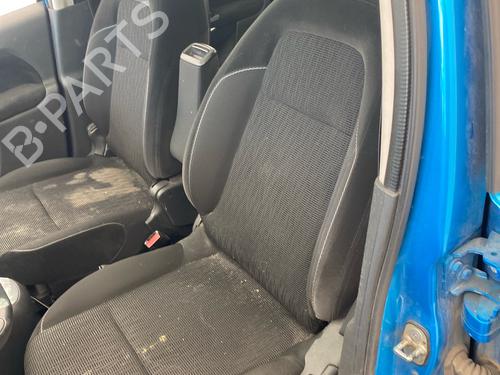 Left front seat CITROËN C3 II (SC_) 1.6 HDi | BP36149561C15 - Image 3