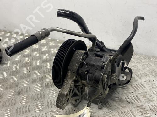 Used Steering pump Steering pump BMW X3 (E83) 2.0 d (150 hp) 31668422 31668422