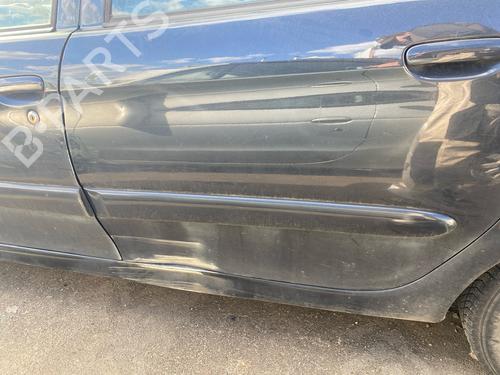moldura-de-la-puerta-citroen-xsara-picasso-n68-1999-2000-2001-2002-2003-2004-2005-2006-2007-2008-2009-2010-2011-2012-34143250 main image