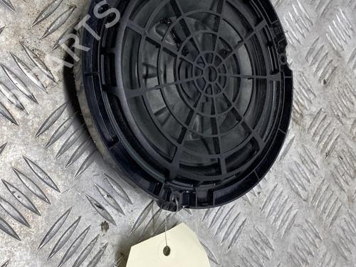 speaker-citroen-c3-aircross-ii-2r_-2c_-2017-25880473 main image