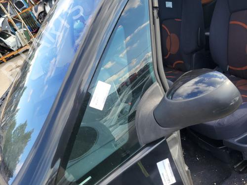 Used Front left quarter glass PEUGEOT 1007 (KM_) 1.4 HDi (68 hp) 21528285