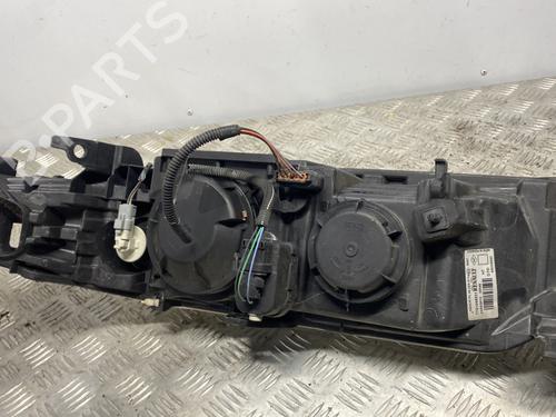 Used Right headlight Right headlight 23992298 23992298