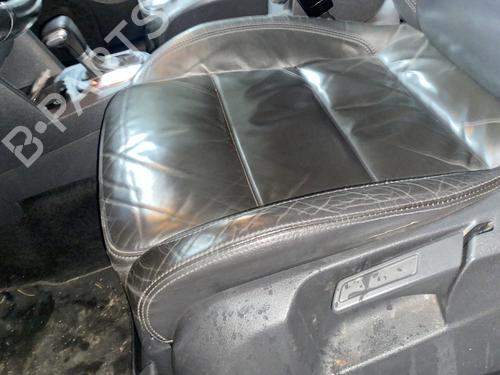 Left front seat VW TOURAN (1T1, 1T2) 2.0 TDI | BP31953884C15 