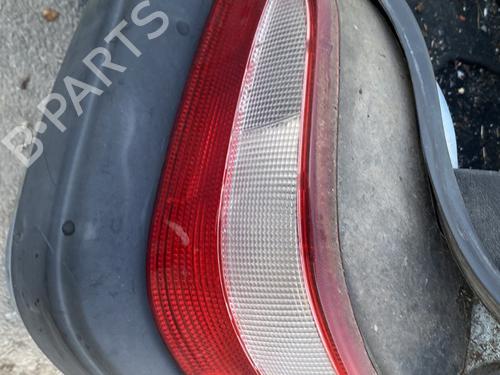 right-taillight-citroen-saxo-s0-s1-1996-1997-1998-1999-2000-2001-2002-2003-2004-31050540 main image