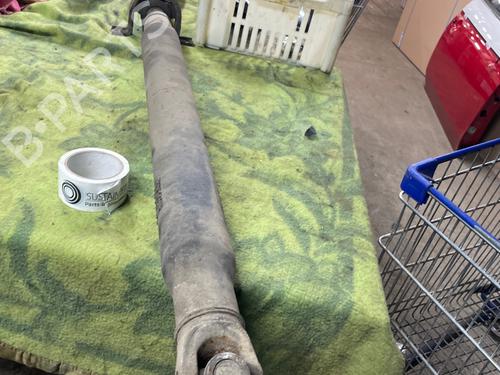 Used Driveshaft Driveshaft 37008415 37008415