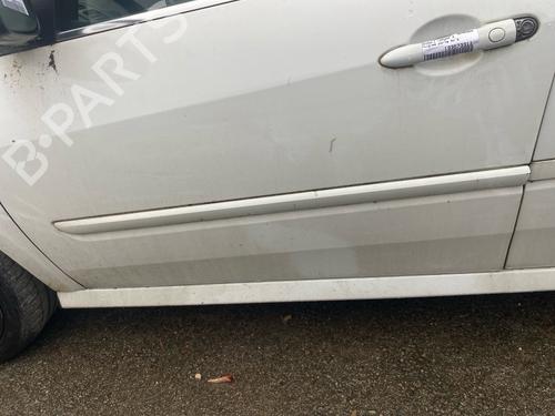 door-moulding-trim-renault-laguna-iii-bt01-2007-2008-2009-2010-2011-2012-2013-2014-2015-39570246 main image