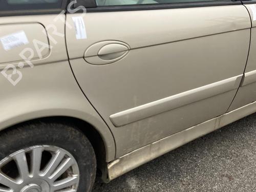 Used Right rear door CITROËN C5 II (RC_) 1.6 HDi (RC8HZB) (109 hp) 22115010