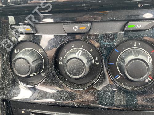Climate control CITROËN C3 II (SC_) 1.4 HDi 70 (SC8HZC, SC8HR0, SC8HP4) | BP27254668I5 