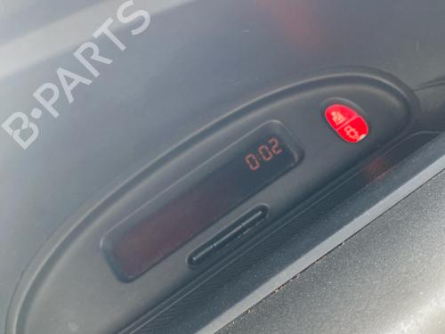display-monitor-renault-megane-i-cabriolet-ea01_-1996-1997-1998-1999-2000-2001-2002-2003-34334773 main image
