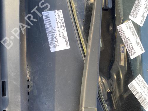 front-wiper-motor-peugeot-5008-0u_-0e_-2009-2010-2011-2012-2013-2014-2015-2016-2017-32481476 main image