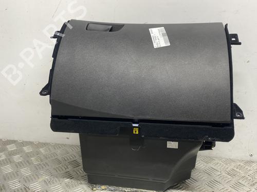 Handskerum RENAULT MEGANE IV Hatchback (B9A/M/N_) 1.2 TCe 130 (B9MR) | BP32481412C95 