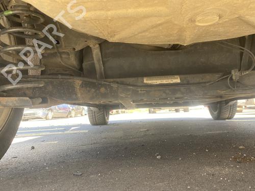 Used Rear axle Rear axle FORD FUSION (JU_) 1.6 TDCi (90 hp) 33843098 33843098