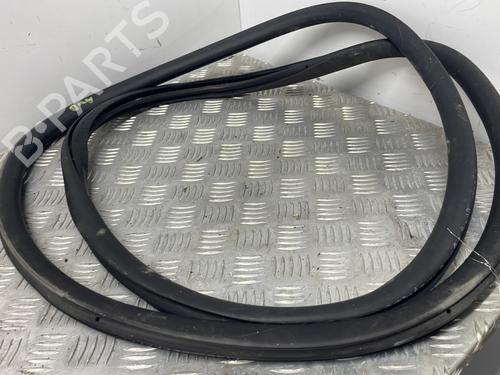 Rubber door seal PEUGEOT 2008 II (UD_, US_, UY_, UJ_, UR_, UC_) 1.5 BlueHDI 110 (UDYHSK) | BP26564539C142 