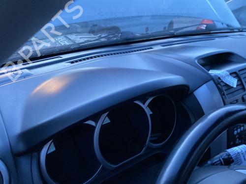 Tableau de bord SUZUKI GRAND VITARA II (JT, TE, TD) 1.9 DDiS All-wheel Drive (JT419, TD44, JB419WD, JB419XD,... (129 hp) 31919173