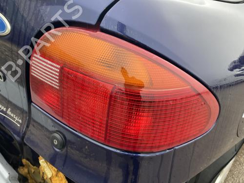 right-taillight-ford-mondeo-i-gbp-1993-1994-1995-1996-30851737 main image