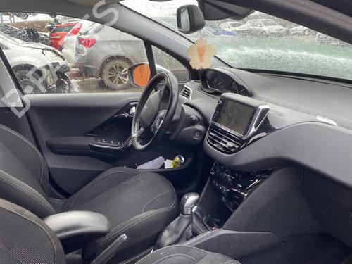 Left front door PEUGEOT 208 I (CA_, CC_) 1.6 HDi / BlueHDi 75 | BP32133682C2 