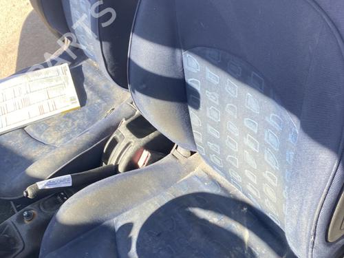 Stol venstre foran PEUGEOT 206 Hatchback (2A/C) 1.4 HDi eco 70 (68 hp) 25475223