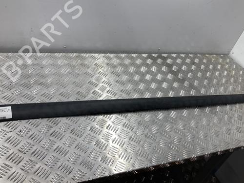 Used Door moulding trim PEUGEOT 307 (3A/C) 1.4 HDi (68 hp) 22112892