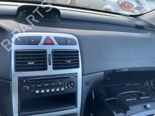Dashboard PEUGEOT 307 Break (3E) 2.0 HDi 135 | BP31969705C46