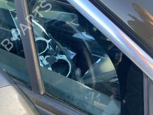 Front right quarter glass PEUGEOT 3008 I MPV (0U_) 1.6 HDi | BP23785247C112 