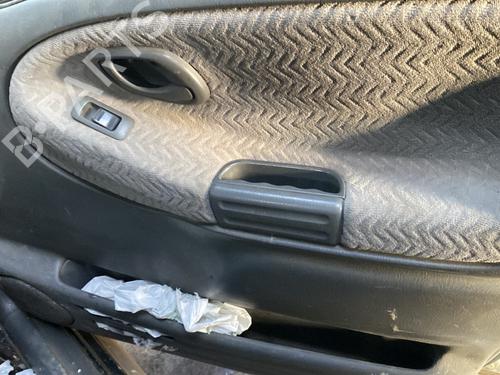 Used Front right panel Front right panel SUZUKI GRAND VITARA I (FT, HT) 2.0 TD 4x4 (SQ420D) (87 hp) 30931276 30931276