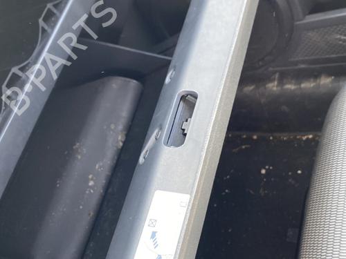 glove-box-dodge-caliber-2006-28582980 main image