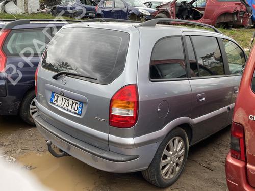 Right taillight OPEL ZAFIRA A MPV (T98) 2.0 DTI 16V (F75) | BP19914504C35 