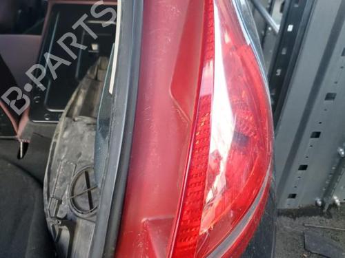 Used Right taillight FORD FIESTA VI (CB1, CCN) 1.4 TDCi (68 hp) 22117484