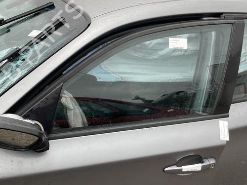 Used Front left door window BMW 1 (E87) 118 d (143 hp) 22115483