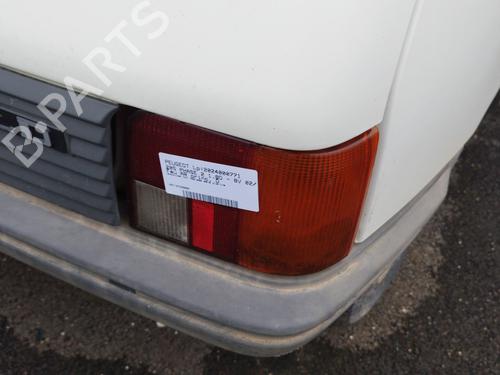 Right taillight PEUGEOT 205 II (20A/C) 1.7 Diesel | BP21836152C35 