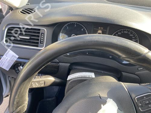 Used Steering wheel Steering wheel VW JETTA IV (162, 163, AV3, AV2) 1.6 TDI (105 hp) 32680789 32680789