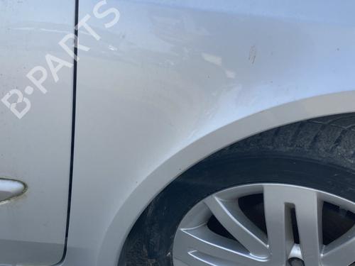 Right front fenders RENAULT LAGUNA II (BG0/1_) 2.0 16V (BG00, BG0K, BG0P, BG0W) | BP30133244C42